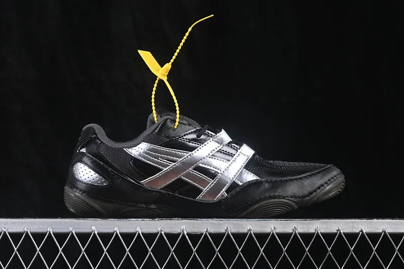 All categories Asics Asics series Asics Hypersync W version Asics Hypersync fashion retro breathable lightweight thin-soled moral training shoes 1203A879-021